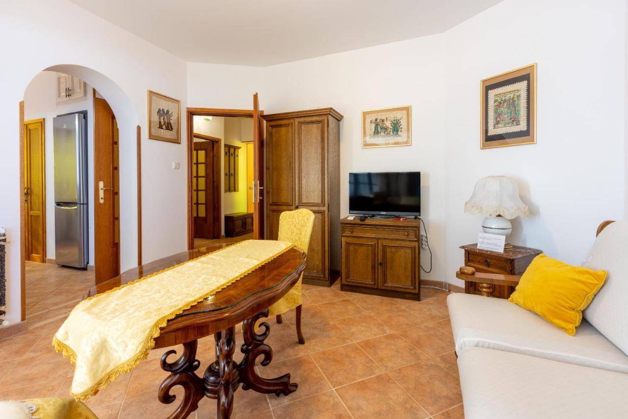 Apartments Villa Mavero Банджоле Экстерьер фото