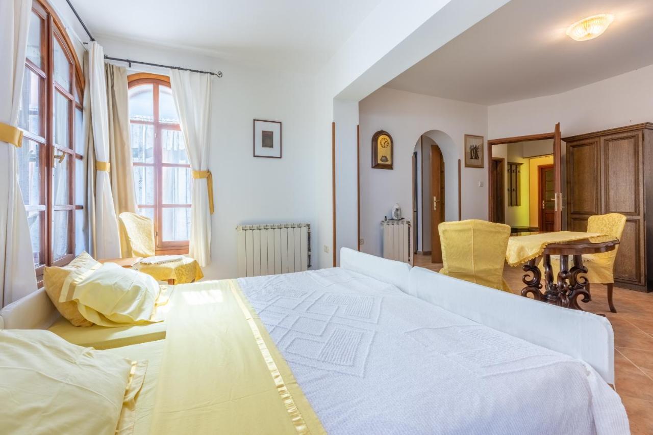 Apartments Villa Mavero Банджоле Экстерьер фото