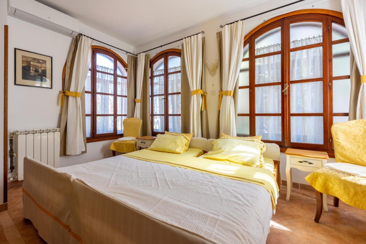 Apartments Villa Mavero Банджоле Экстерьер фото