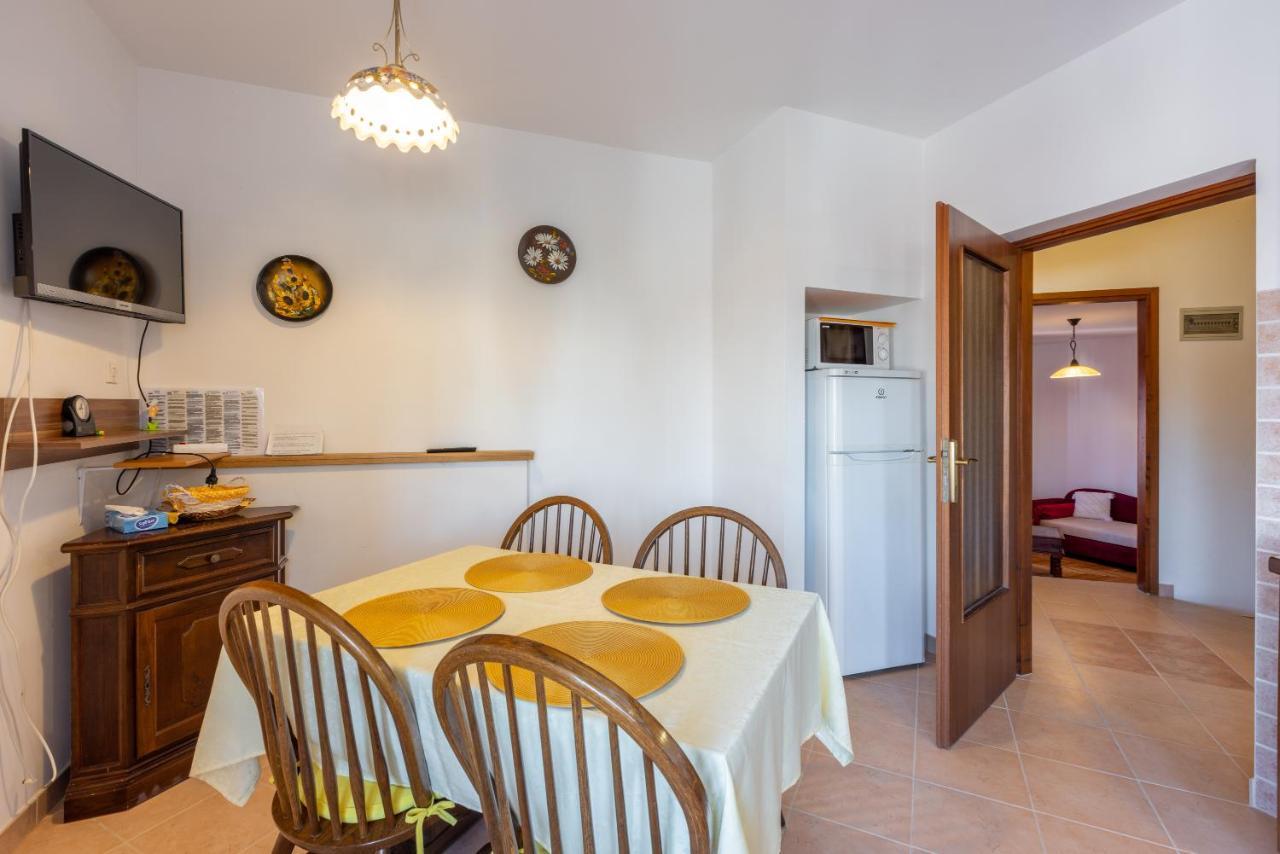 Apartments Villa Mavero Банджоле Экстерьер фото