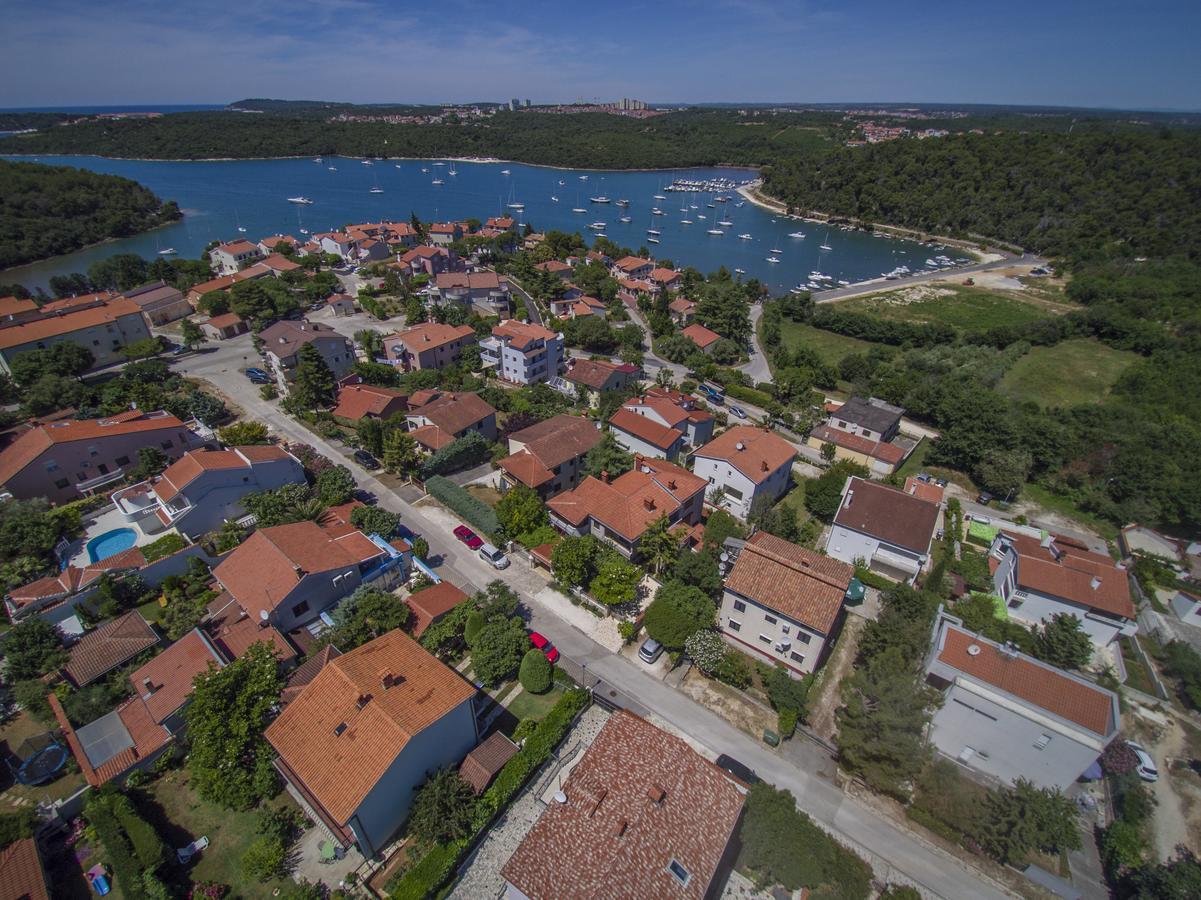 Apartments Villa Mavero Банджоле Экстерьер фото