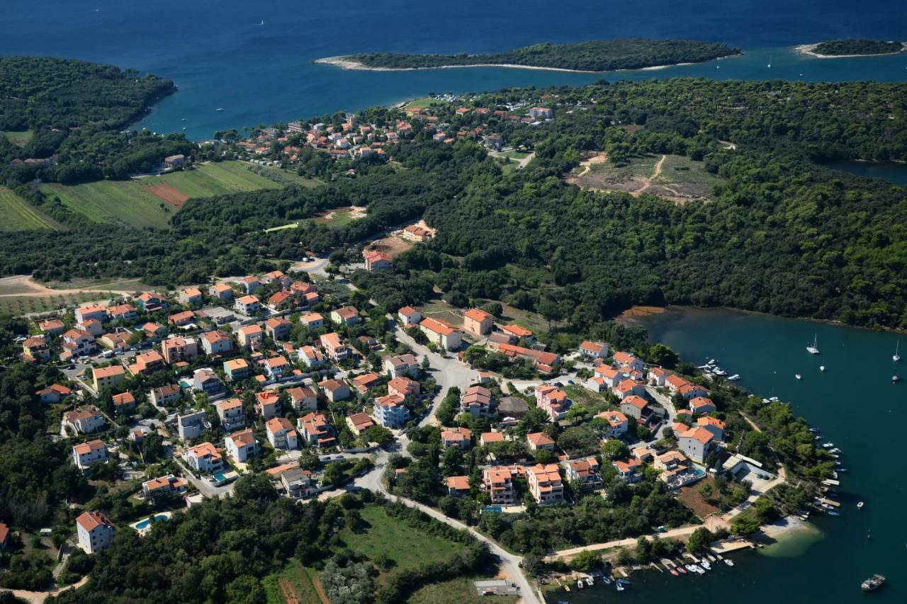 Apartments Villa Mavero Банджоле Экстерьер фото
